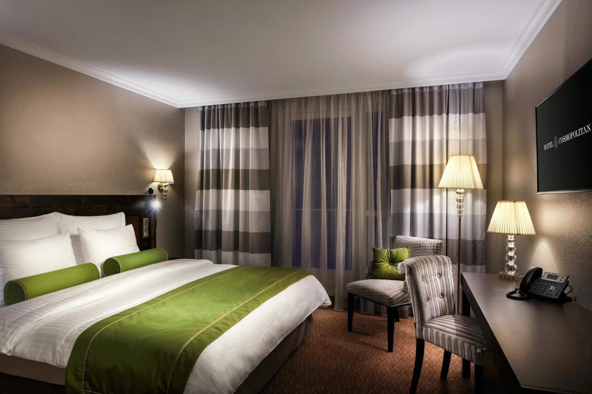 Deluxe Double or Twin Room,1590385771:JPEG