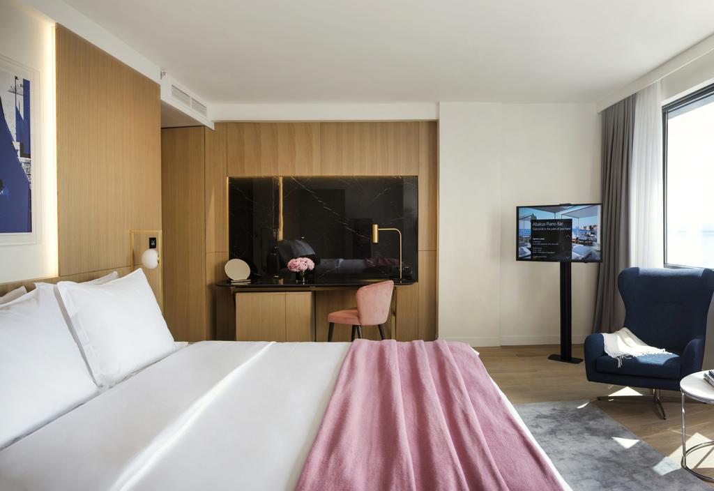 Superior Double Room with Partial Sea View,986424565:JPEG