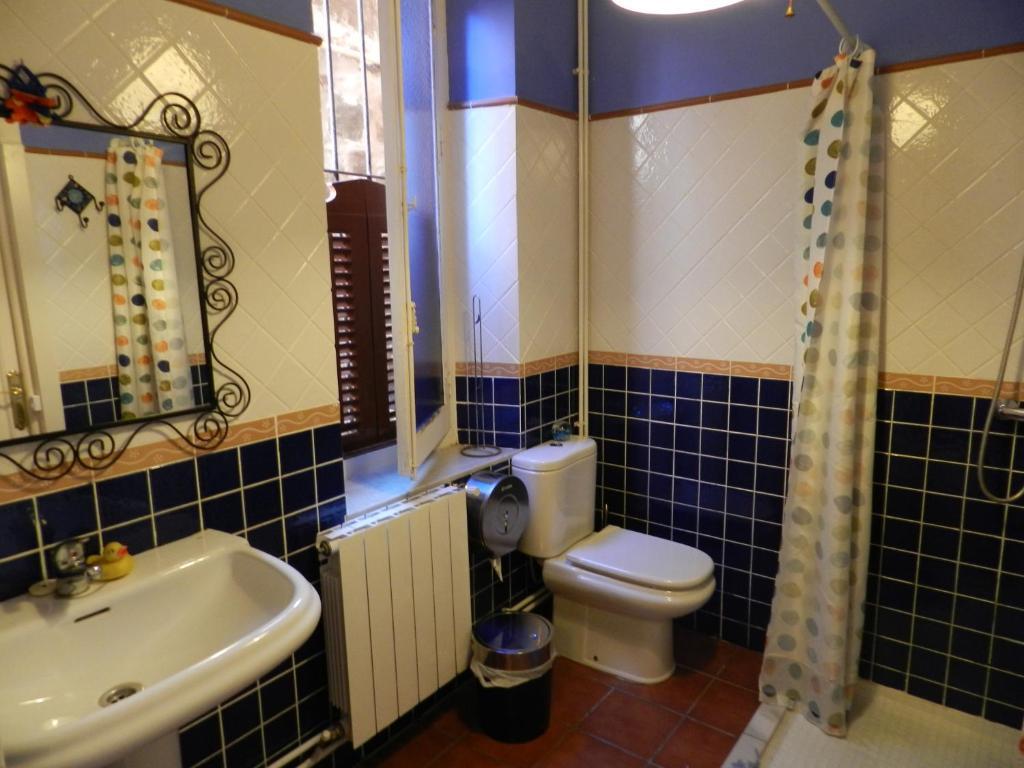 Double Room with Private Bathroom,64952200:JPEG