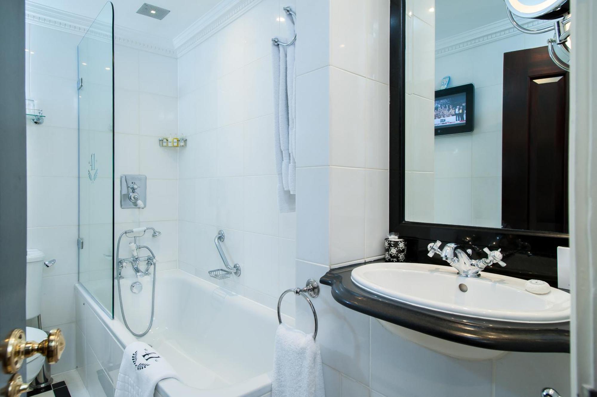 Executive King Room,700613287:JPEG