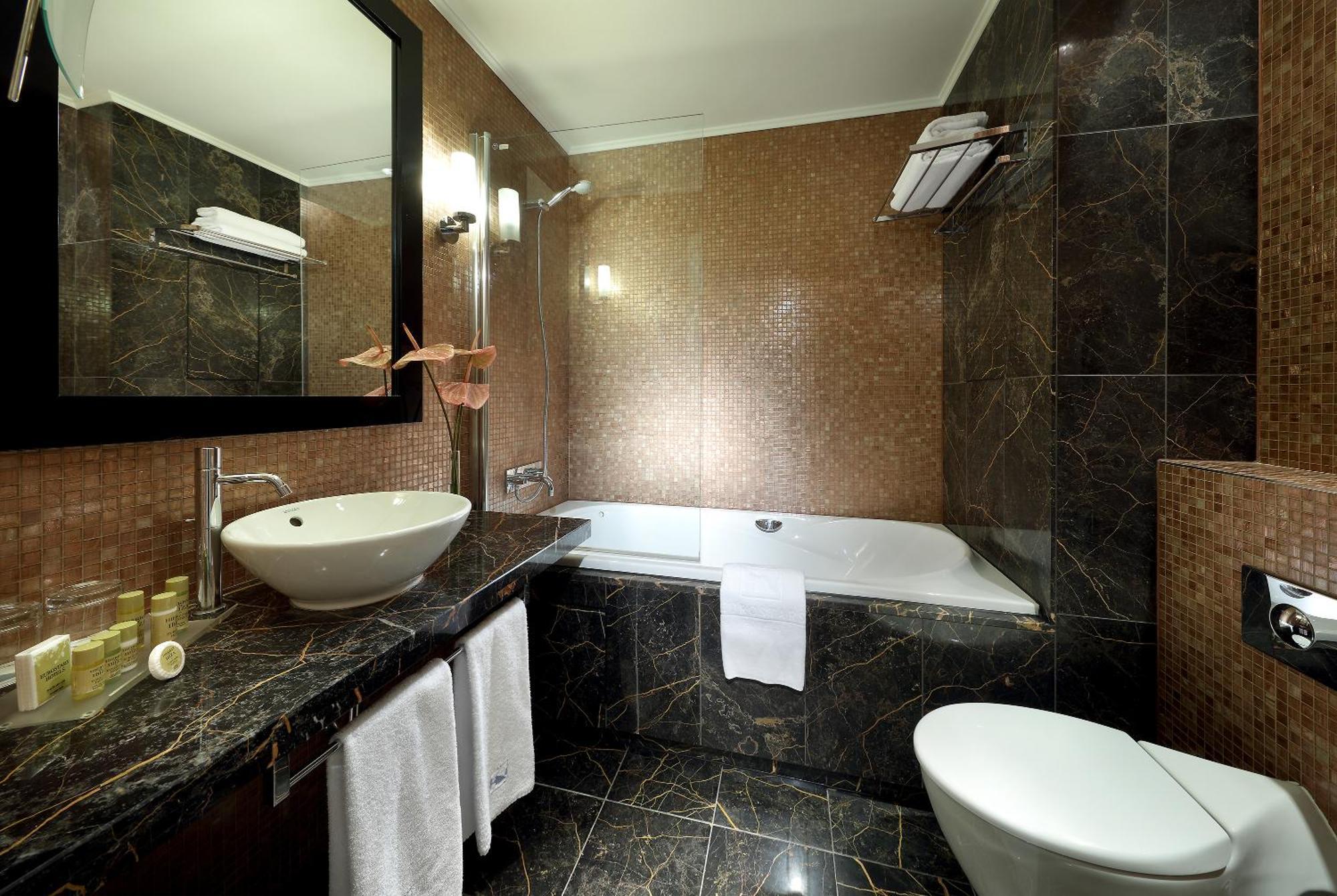 Chambre Familiale (2 Adultes et 2 Enfants)