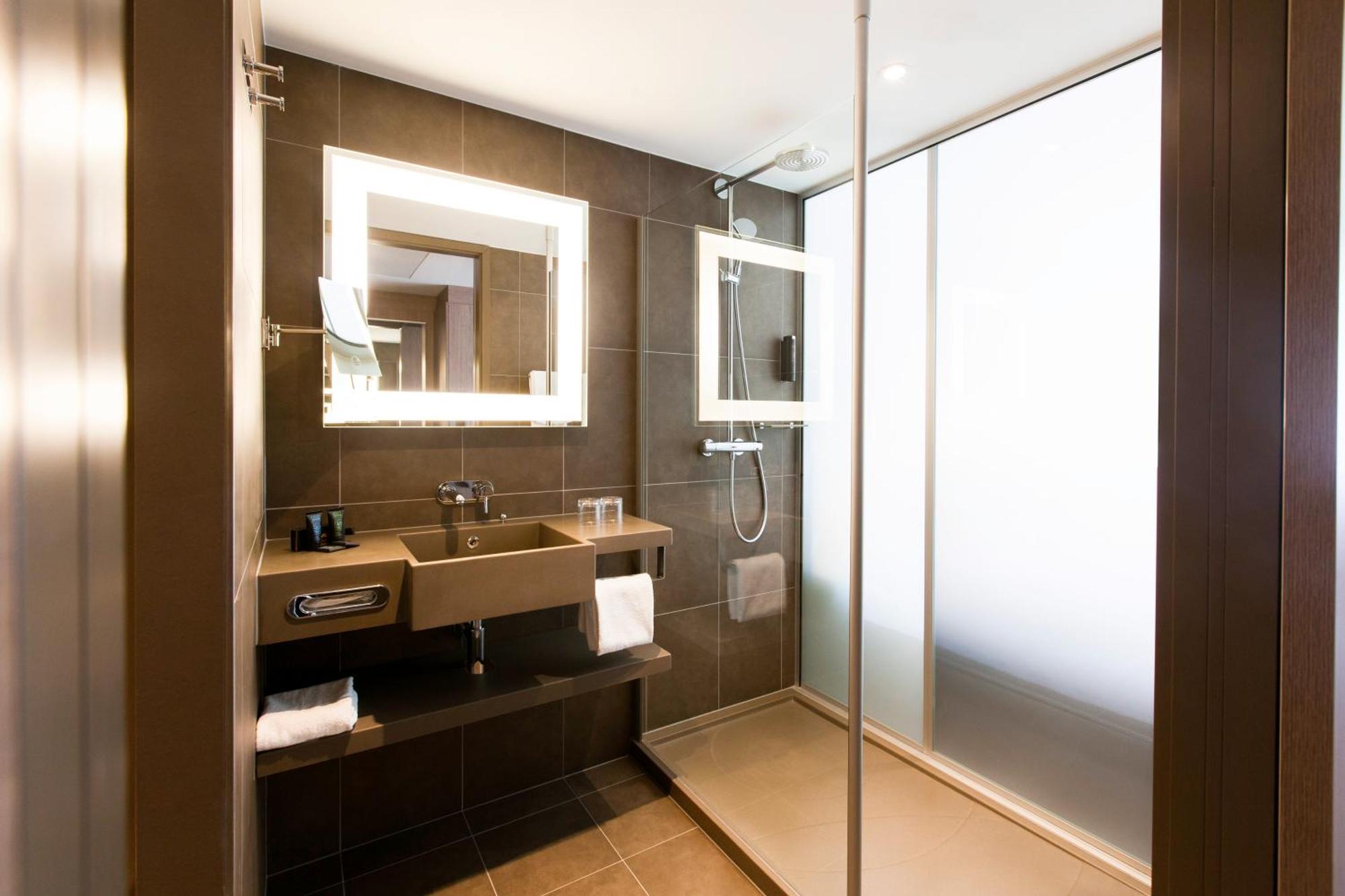 Chambre Exécutive Lit Queen-Size