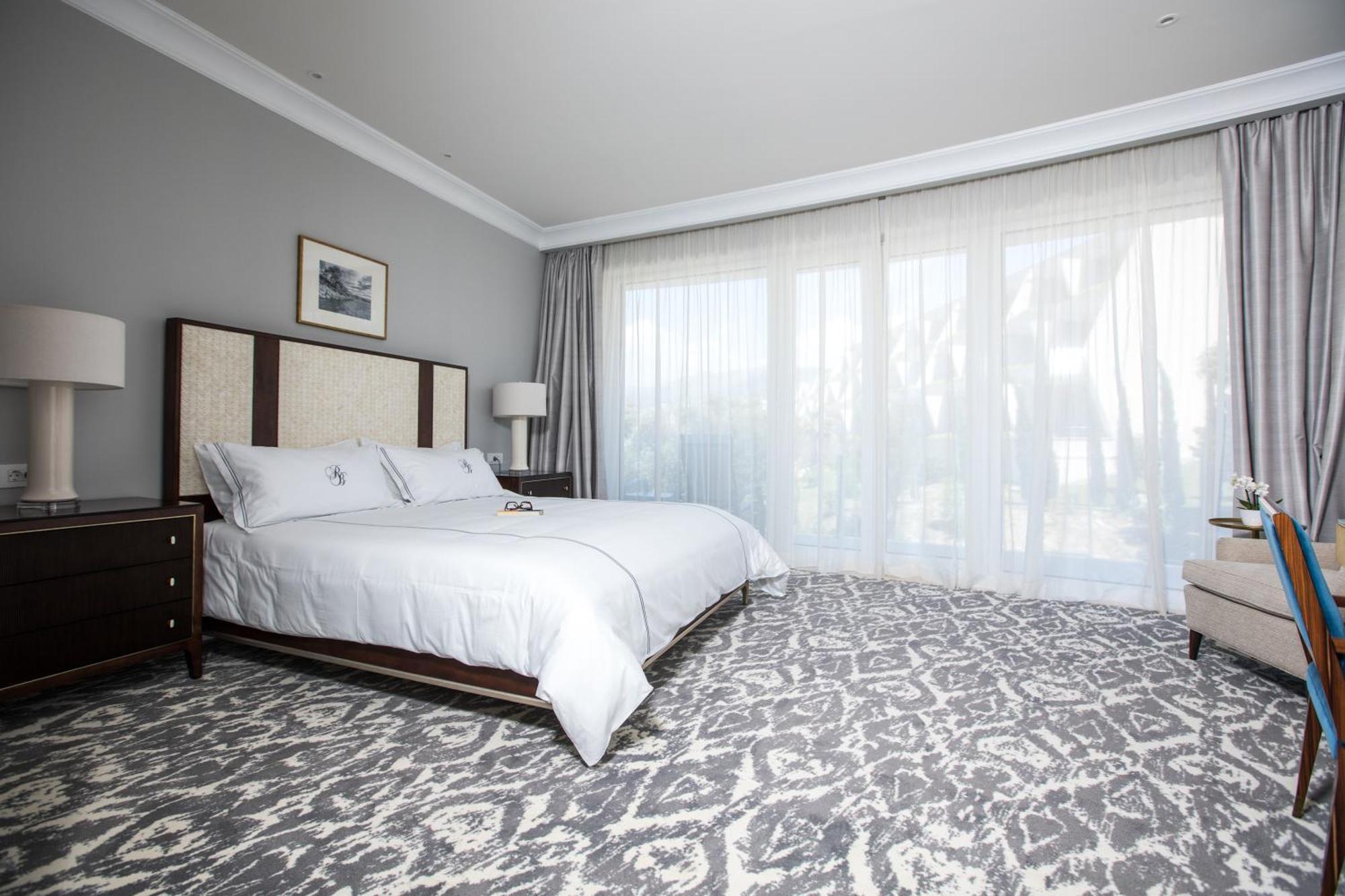 Deluxe Room Balcony,908758141:JPEG