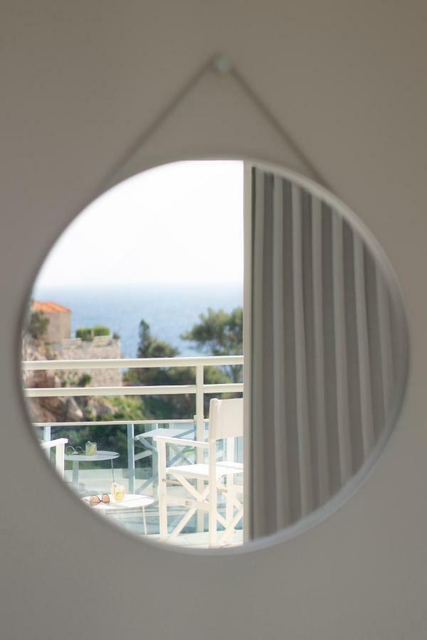 Suite Junior avec Balcon - Vue sur Mer