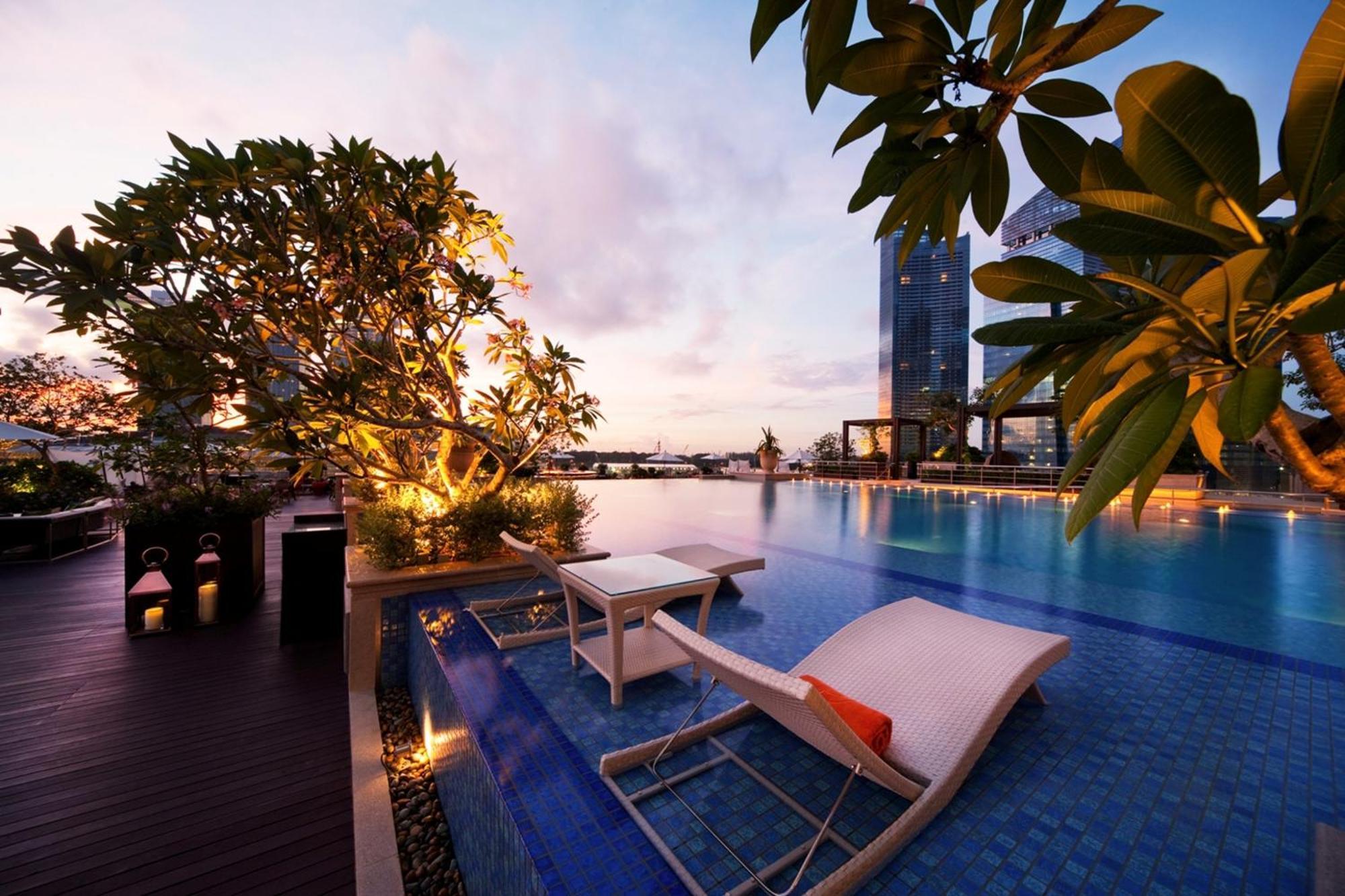 Forfait Taste the Good Life By The Bay - Chambre Lits Jumeaux avec vue sur la baie, Petit-Déjeuner Gratuit et Crédit Repas Flexible de 100 SGD Net par Séjour