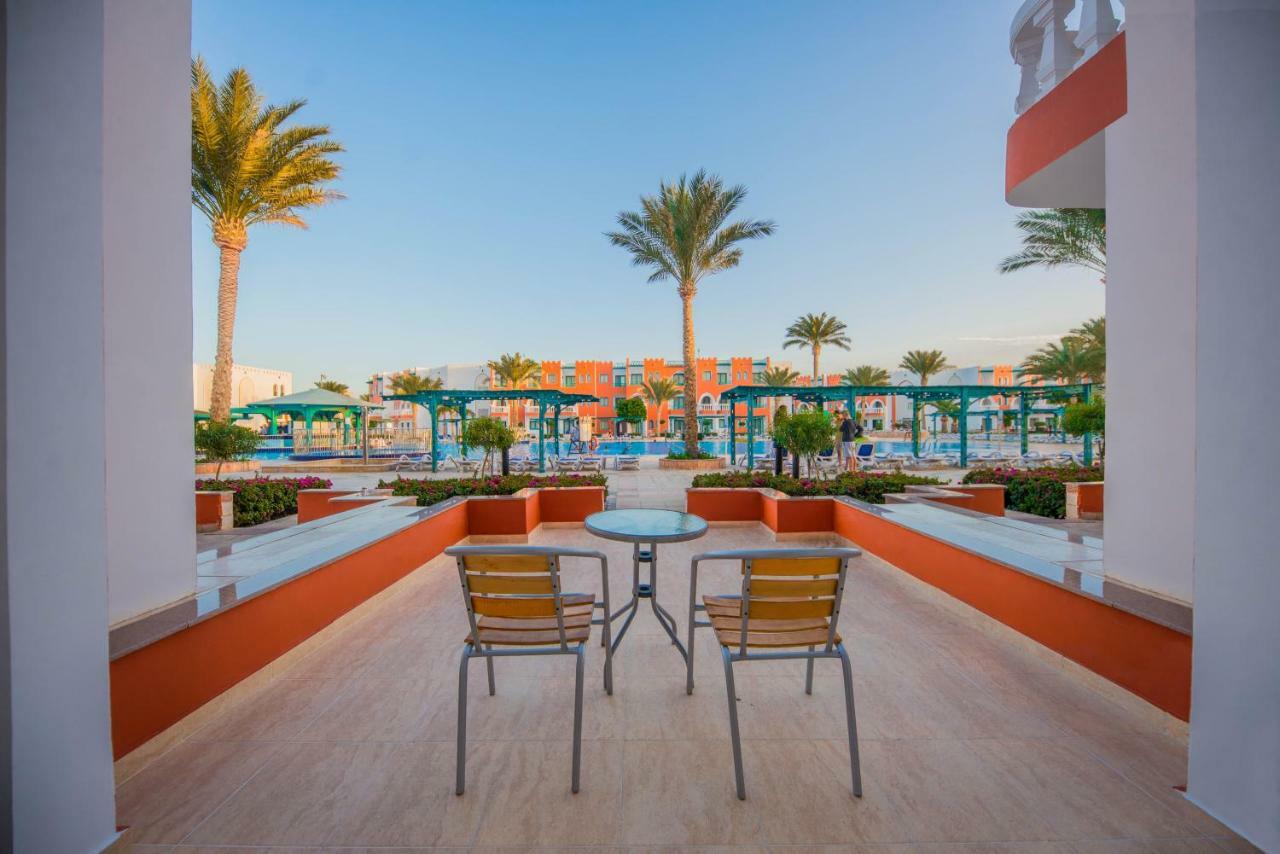 Chambre Standard - Vue sur Jardin ou Piscine - Réservée aux Égyptiens et aux Personnes Résidant en Égypte