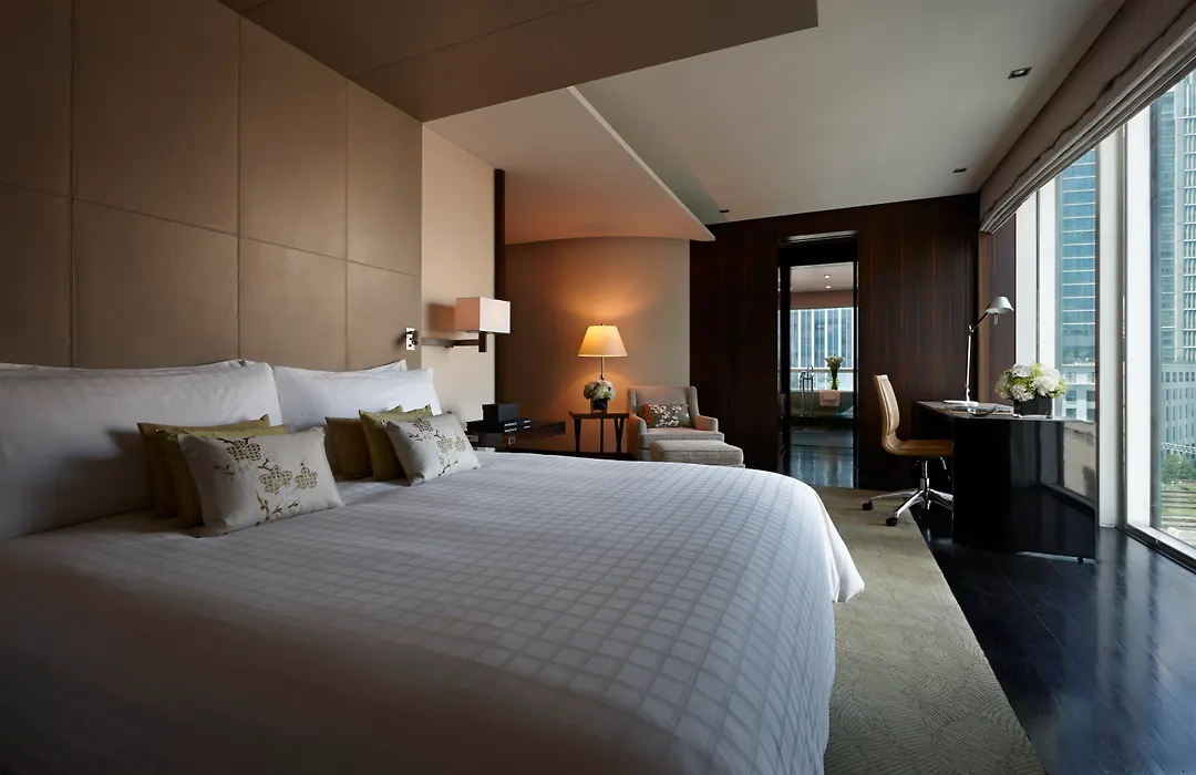 Four Seasons Hotel Tokyo At Marunouchi-1