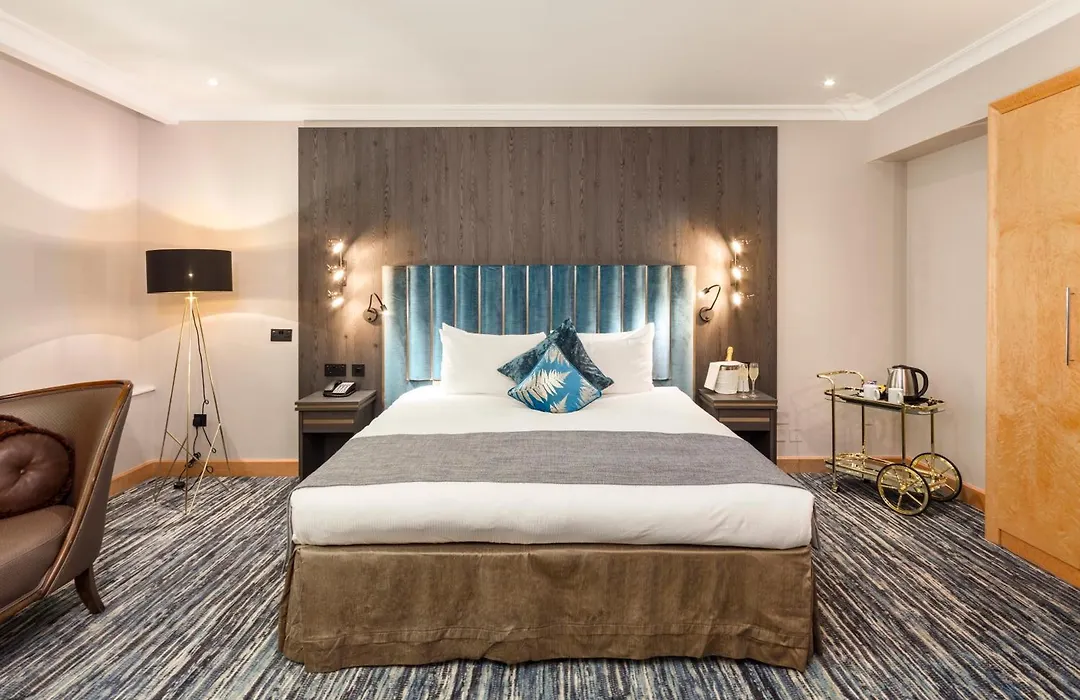 Courthouse Hotel London-1