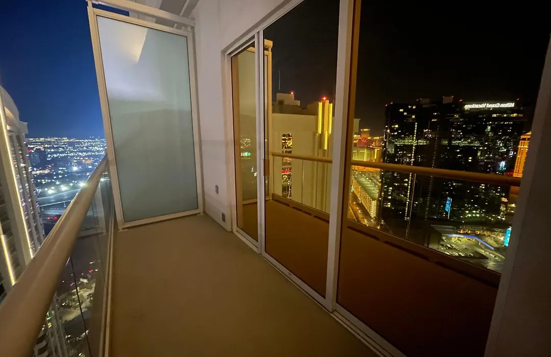 Signature Mgm Top 38Th Floor Penthouse, Best Deluxe Balony Strip View Suite, No Resort Fee, Free Valet, Shortest Walk 2 Mgm-1