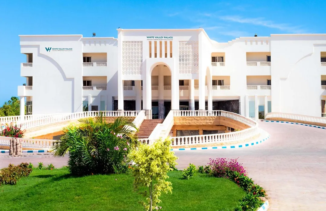 The Palace Beach Hotel-1