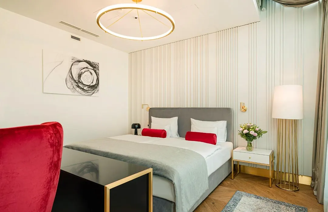 Hotel Ferreus Modern Art Deco-1