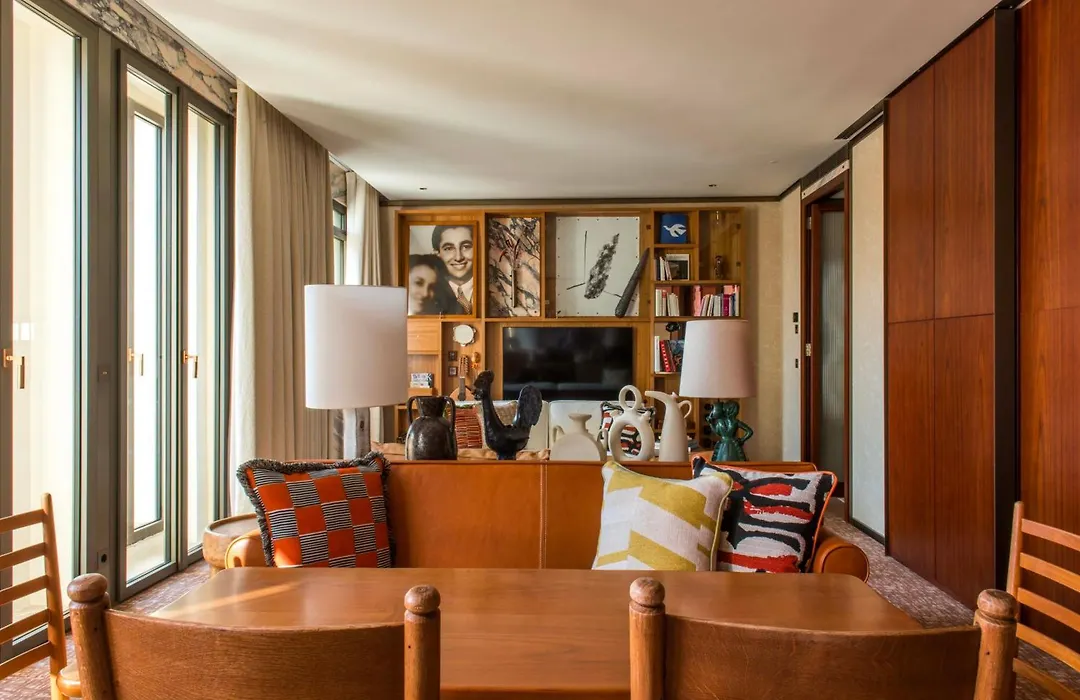 Brach Madrid - Evok Collection-1