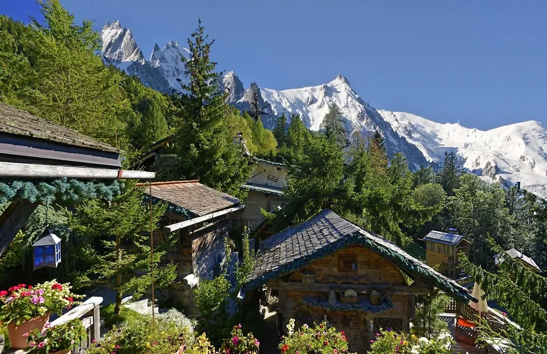 Hôtel Les Chalets de Philippe avec Jacuzzis Privatifs-1
