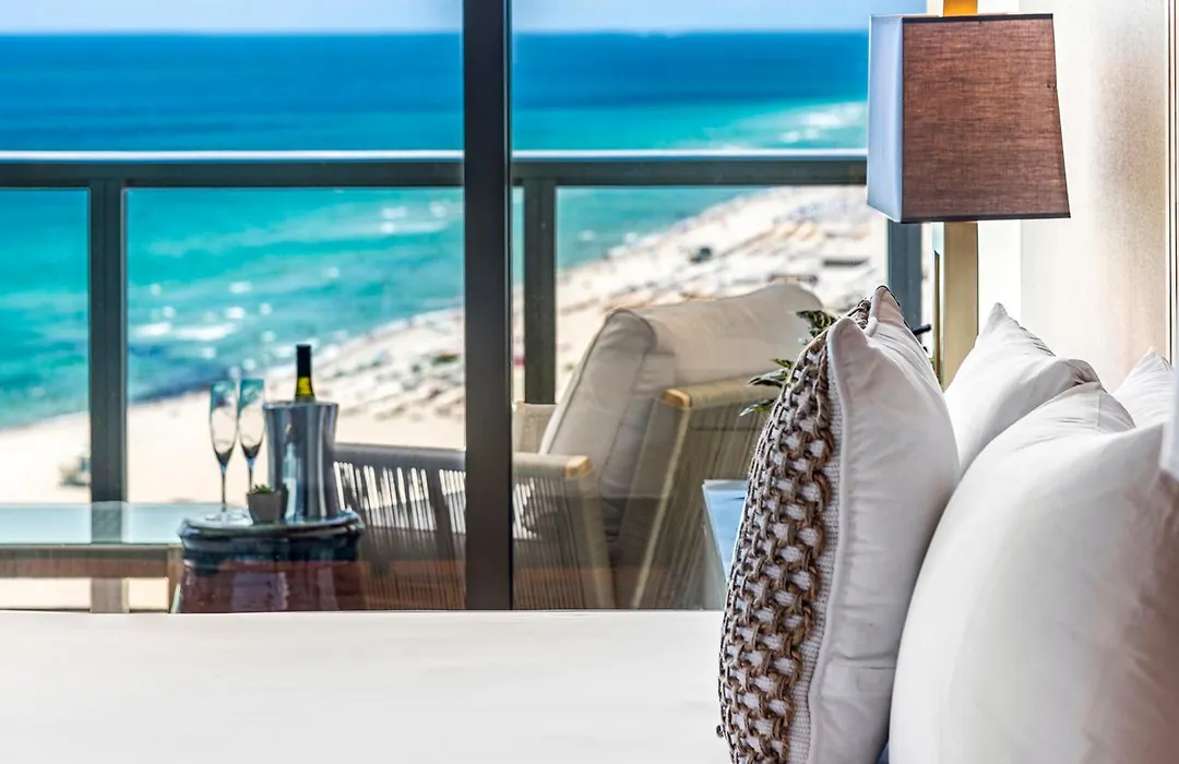 W South Beach Private Luxury Suites-1