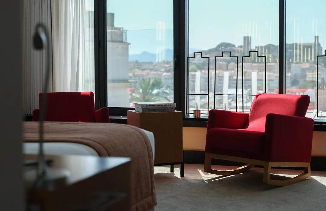 Five Seas By Inwood Hotels-1