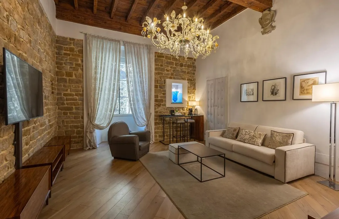Donati Luxury Tower Suites-1
