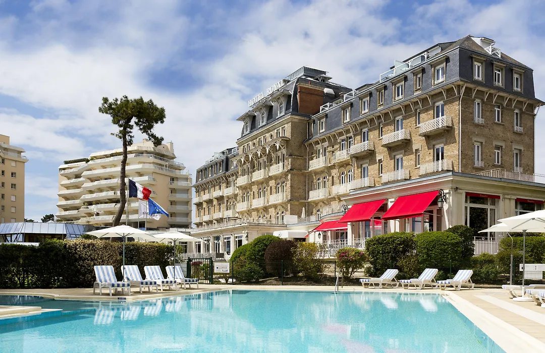Hôtel Barrière Le Royal La Baule-1