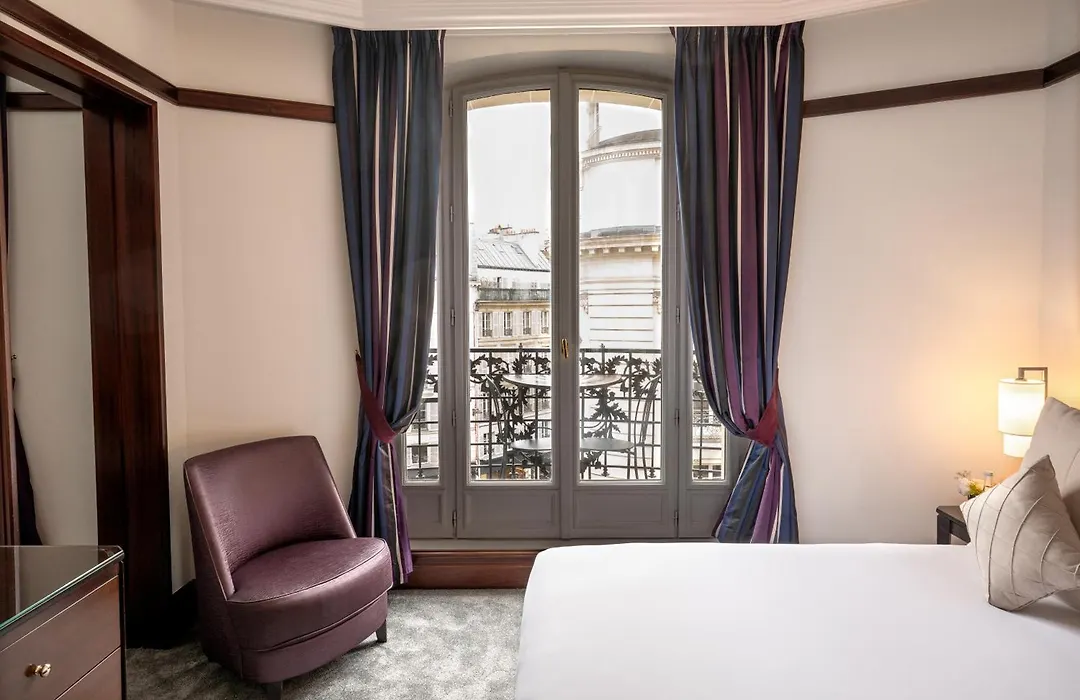 Hôtel Pont Royal-1