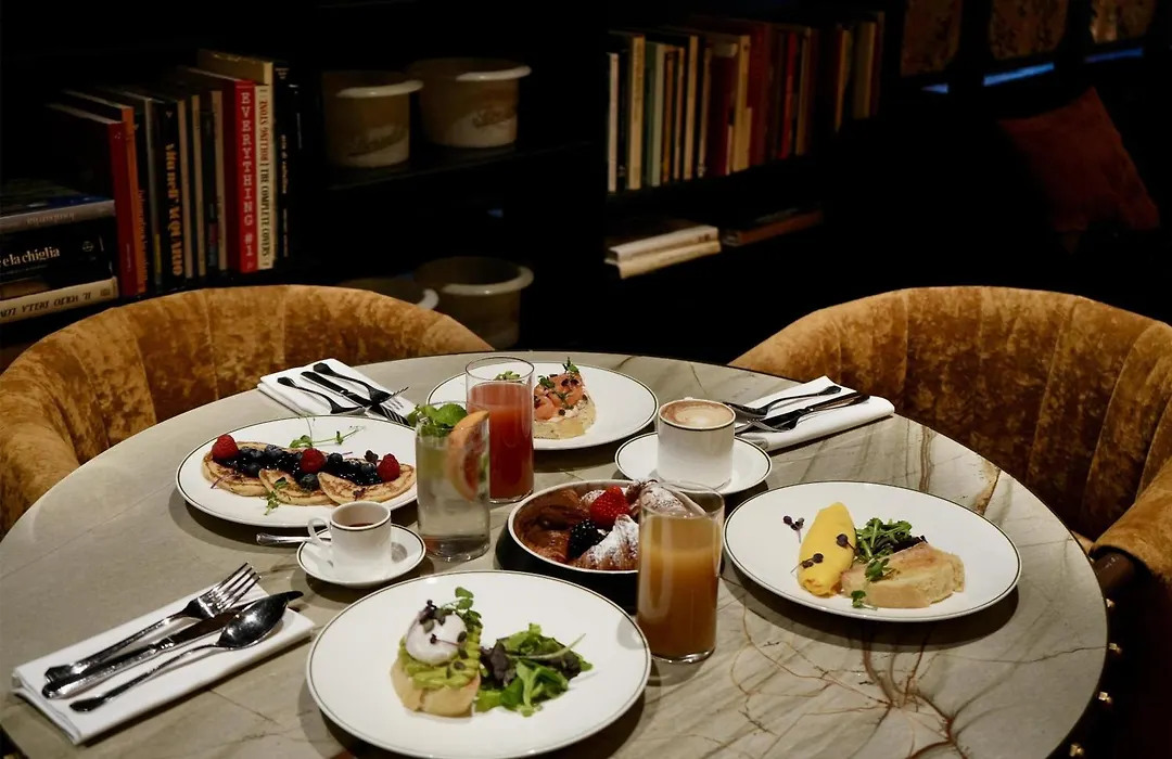 Radisson Collection Hotel, Santa Sofia Milan-1