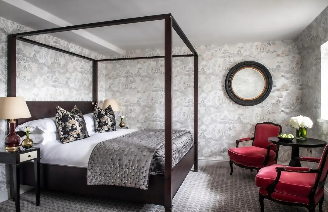 The Kensington Hotel-1