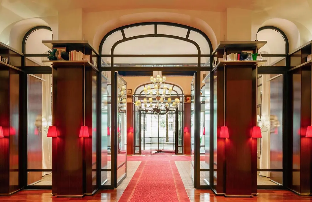 Hôtel Le Royal Monceau Raffles Paris-1