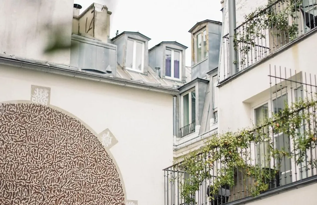 Hotel Les Bains Paris-1