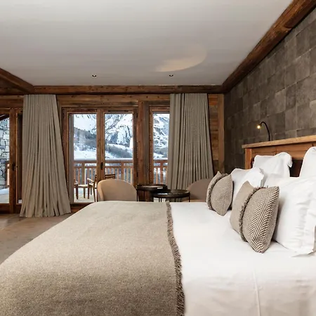 M Lodge & Spa-2