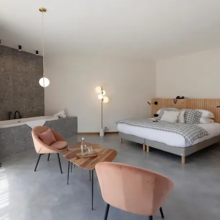 A SPERANZA Suites avec piscine privative chauffée-3