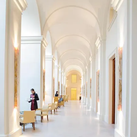 Mandarin Oriental, Prague-2