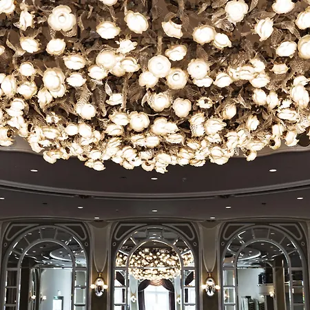 The Beverly Hills Hotel - Dorchester Collection-3