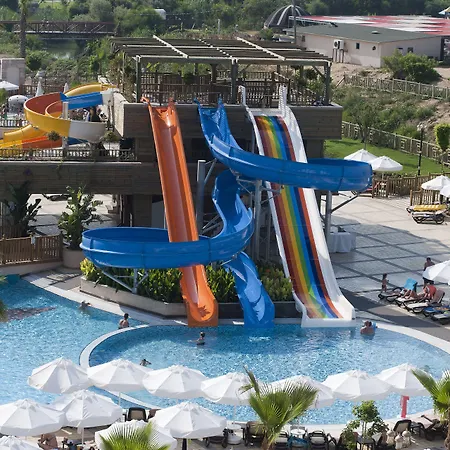 Crystal Palace Luxury Resort & Spa-3