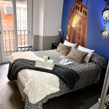 Hostal Paco'S-2