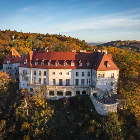 Zinar Castle-2