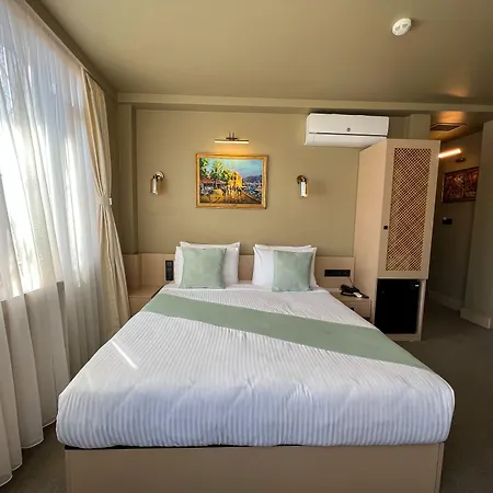 By Kinyas Hotel-3