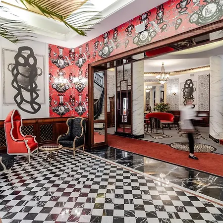 Hotel H15 Francuski Old Town - Destigo Hotels-3