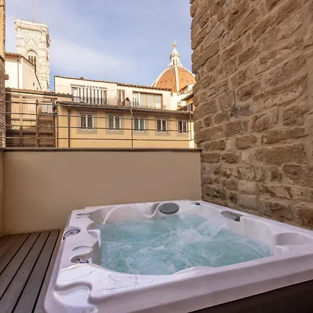 Donati Luxury Tower Suites-3