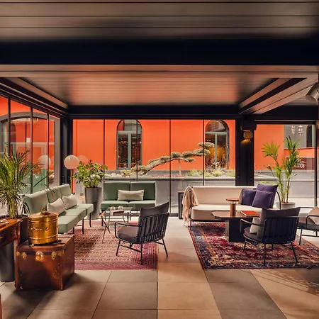 Aethos Hotel Milan-3