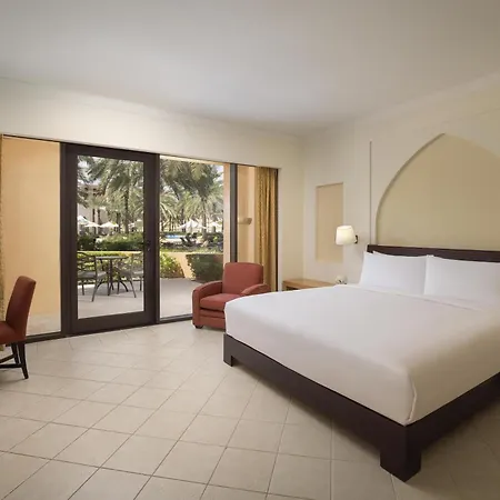 Hilton Muscat Al Bandar-2