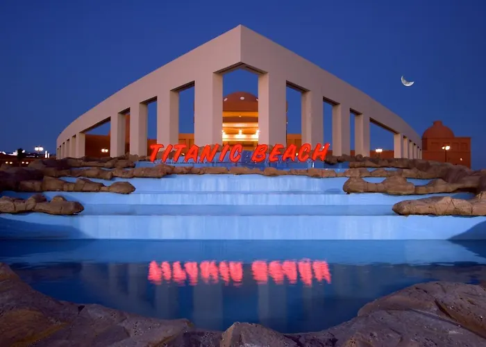 Titanic Beach - Families And Couples Only Hurghada