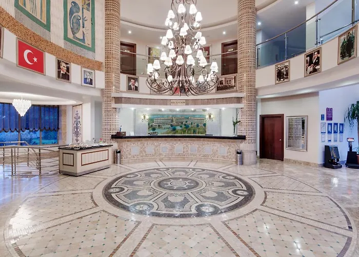 Alba Royal Hotel (Adults Only) Sidé