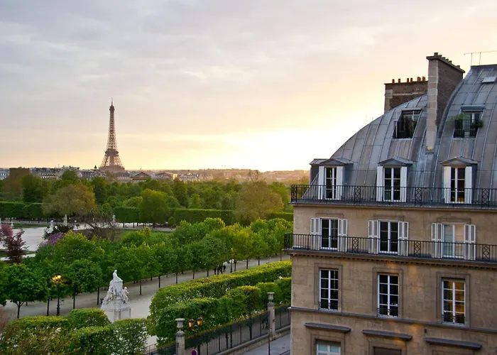 Hôtel Regina Louvre Paris