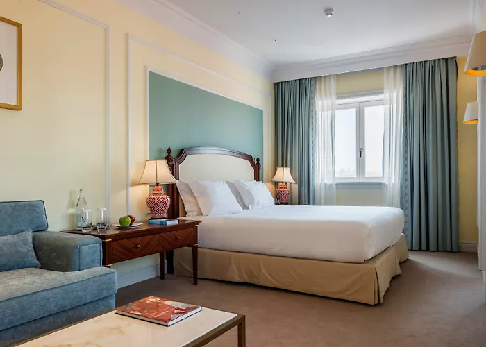 Infante Sagres - Small Luxury Hotels Of The World OOporto