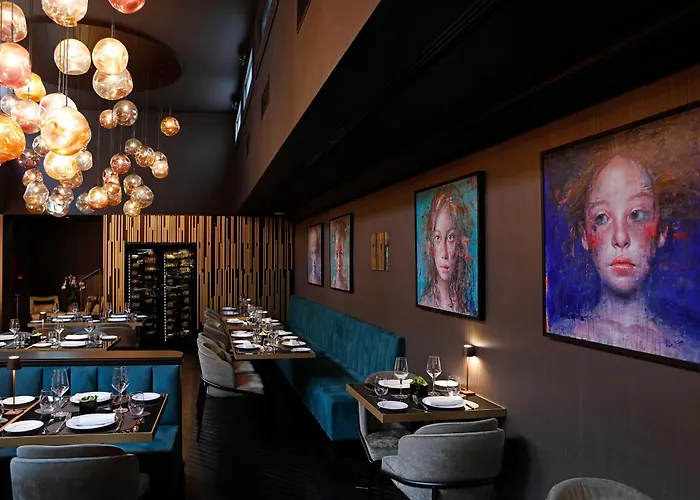 U-Visionary Roma Hotel