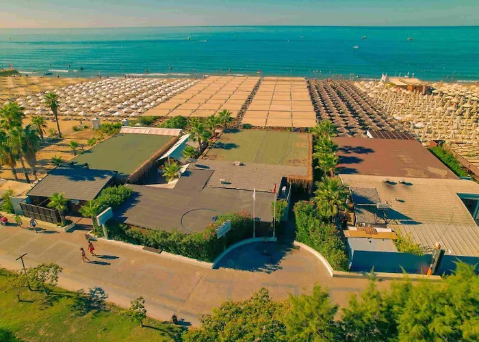 Dream World Resort & Spa Sidé