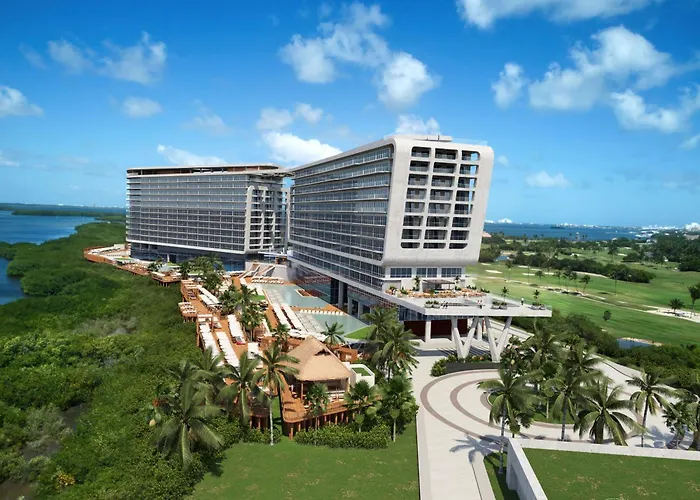 Hyatt Vivid Grand Island Cancun (Adults Only)