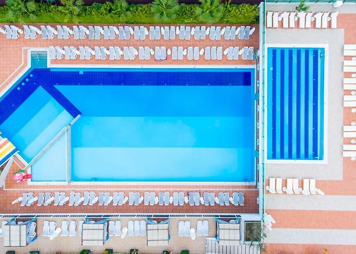 Dream World Resort & Spa Sidé