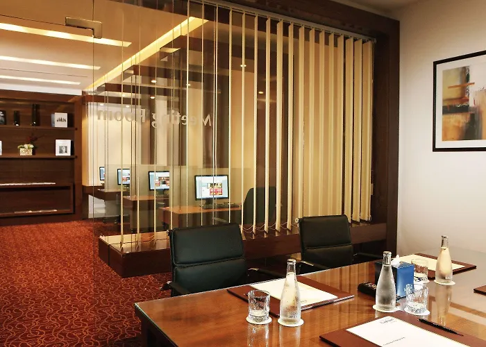 Khalidiya Palace Rayhaan By Rotana, Abou Dabi