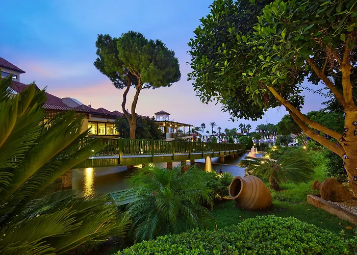 Bellis Deluxe Hotel & Heated For Winter Aqua Park Belek