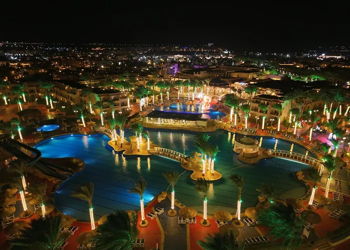 Sea Beach Edge By Rotana Charm el-Cheikh