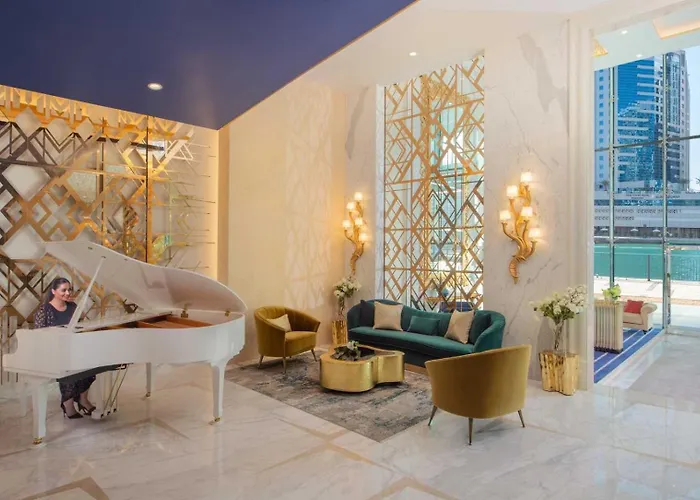 Damac Maison Prive Deluxe Studio With Water Canal View Dubaï